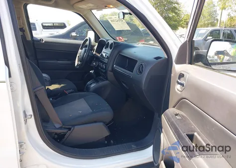 2015 Jeep Patriot Latitude z USA, uszkodzony, nr VIN 1C4NJRFB5FD239867